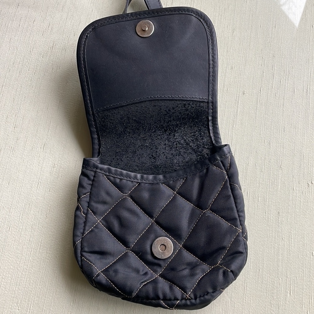 Cute Armani exchange quilted & leather crossbody bag - Picture 5 of 5
